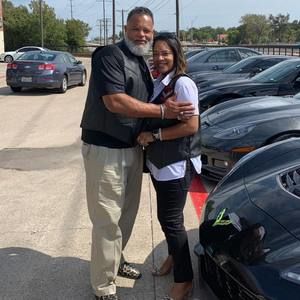 Meet your Posher, Sam